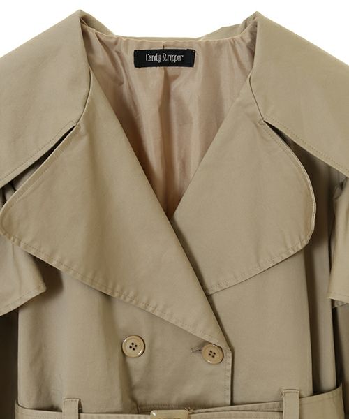 MATURE TRENCH COAT