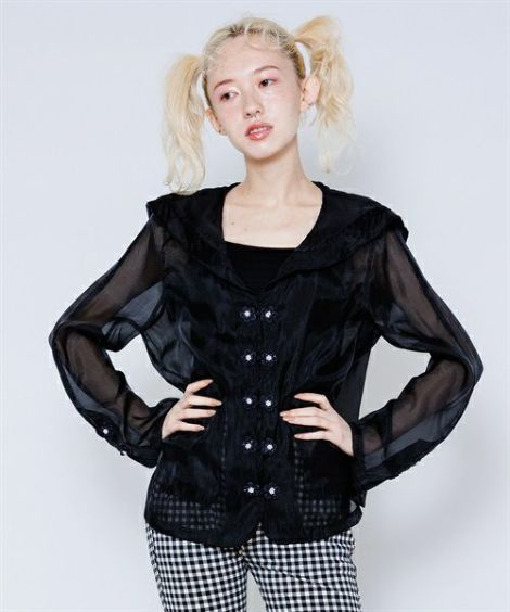 IN A DREAM LACY BLOUSE | Candy Stripper（キャンディ ストリッパー