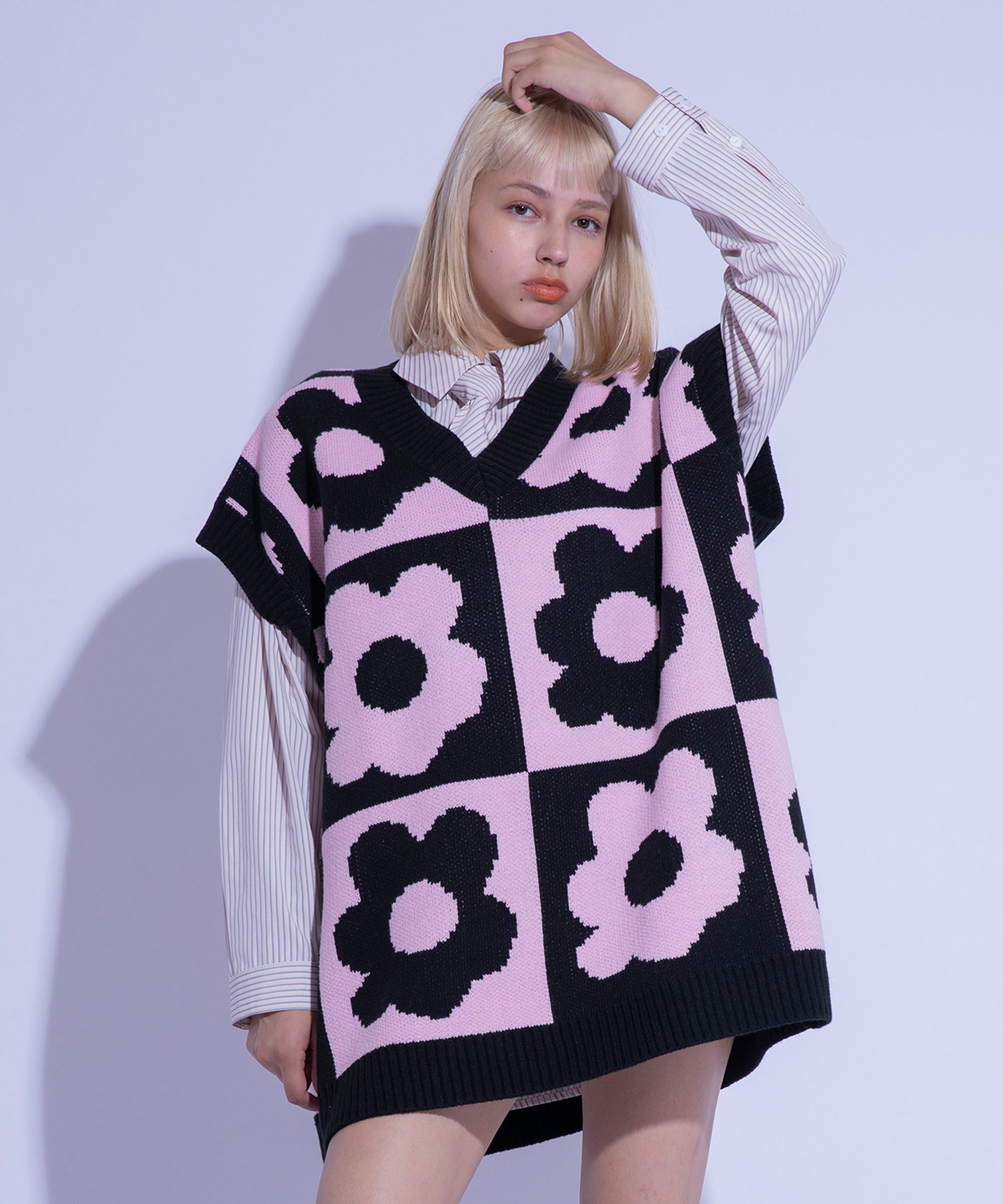 キャンディーストリッパーFLOWER PATTERN KNIT VEST ピンク-