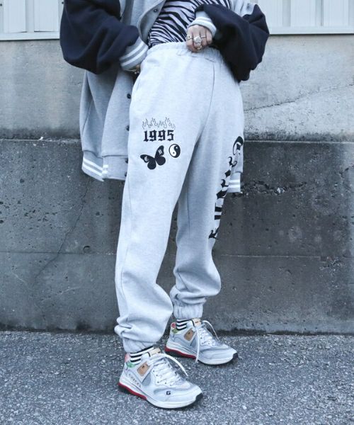 CANDY GRAFFITI TRACK PANTS | Candy Stripper（キャンディ