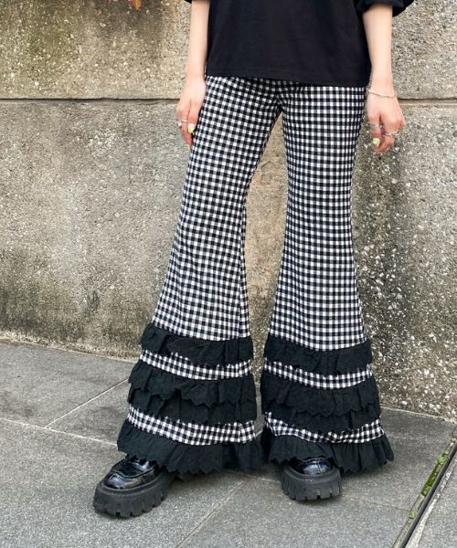 LACY GINGHAM FLARE PANTS