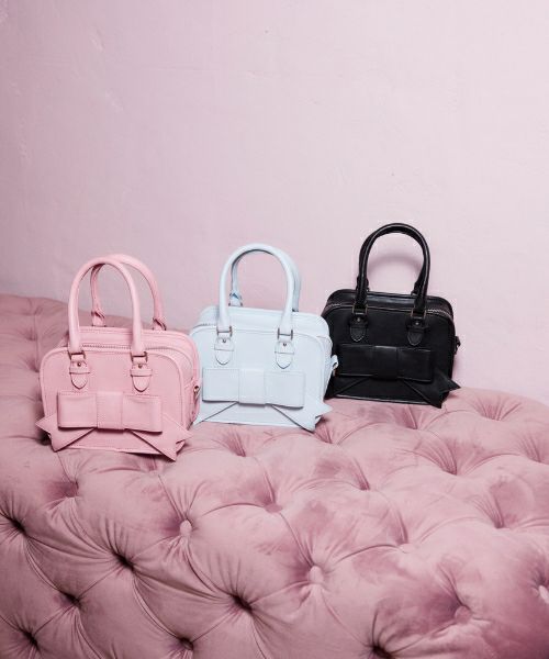 キャンディ♡ストリッパー【白のショルダー型ボストンバック】 キャンディ♡ストリッパー【白のショルダー型ボストンバック