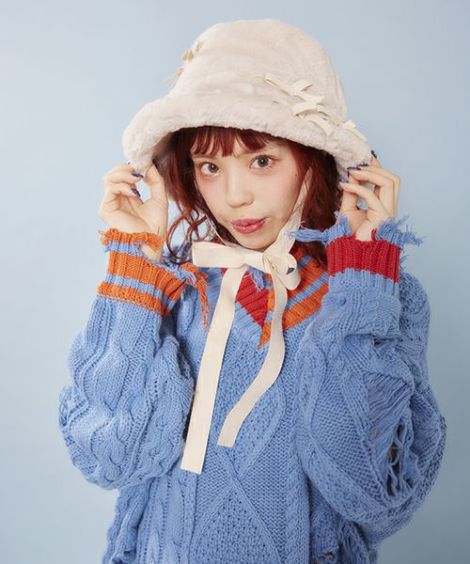 週末セール開催 BUNNY EAR BOA BERET 益若つばさコラボ - 帽子