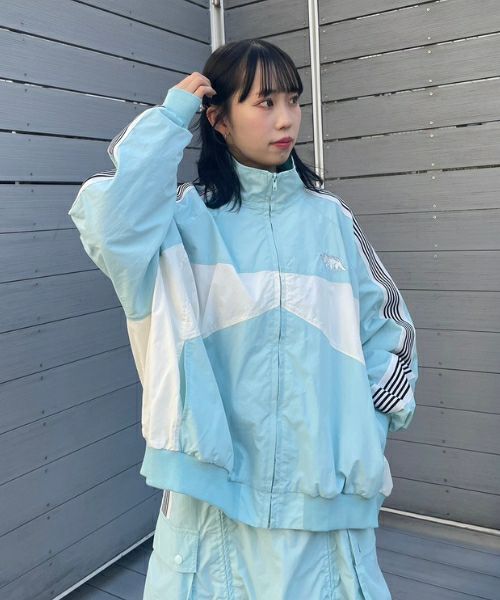 BRAVE DINOSAUR BLOUSON | Candy Stripper（キャンディ ストリッパー 