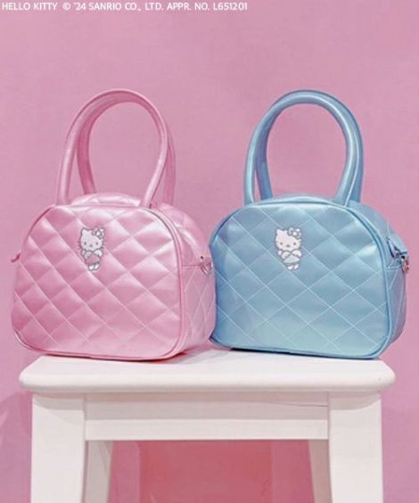 【HELLO KITTY】<br>ANGEL HELLO KITTY QUILTING SHOULDER BAG
