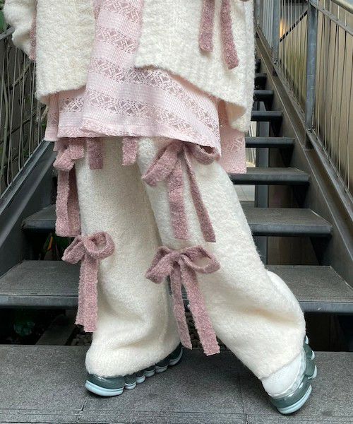 FLUFFY RIBBON KNIT PANTS | Candy Stripper（キャンディ ストリッパー）｜オフィシャル通販サイトCANDY  STORE