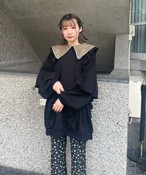 LEOPARD COLLAR FRILL SWEAT | Candy Stripper（キャンディ