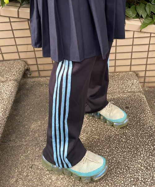 PLEATS LAYERED PANTS | Candy Stripper（キャンディ