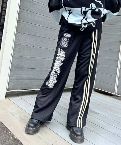 MAD CANDY TRACK PANTS | Candy Stripper（キャンディ ストリッパー）｜オフィシャル通販サイトCANDY STORE