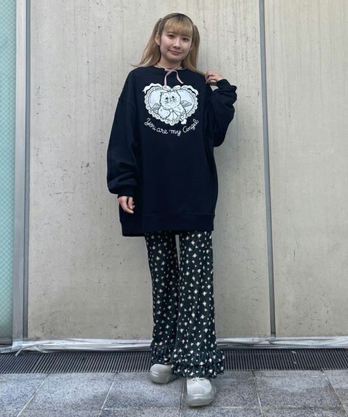 FLOWERY FLARE PANTS | Candy Stripper（キャンディ