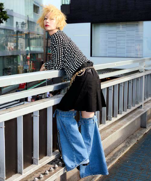 SUSPENDER SKIRT PANTS | Candy Stripper（キャンディ