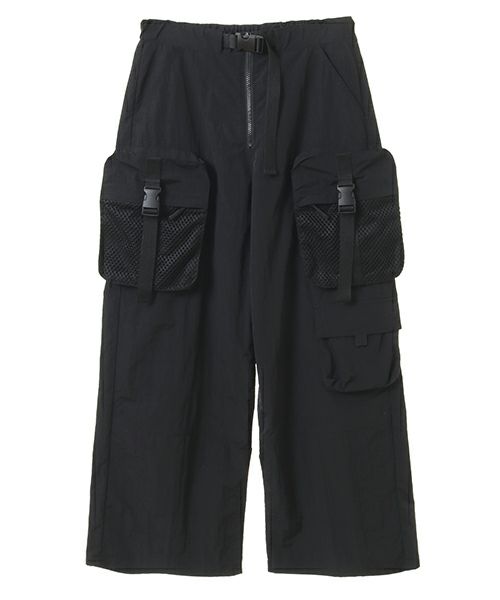 BIG POCKET NYLON PANTS | Candy Stripper（キャンディ