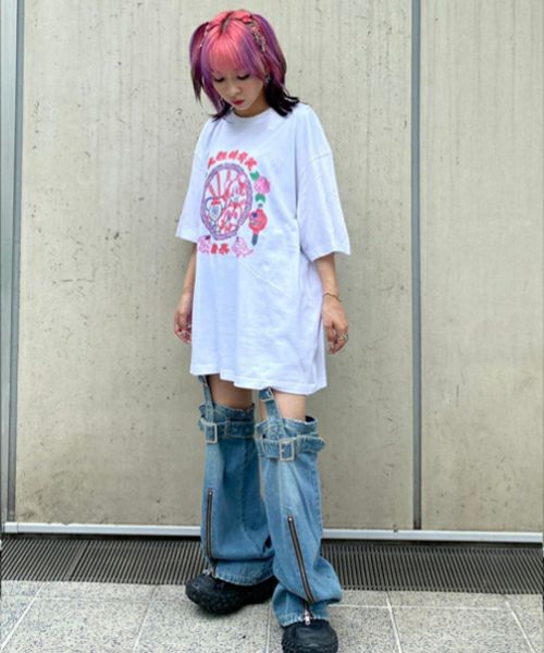 LiSA】LISA＆PEPE NEON SIGN TEE | Candy Stripper（キャンディ