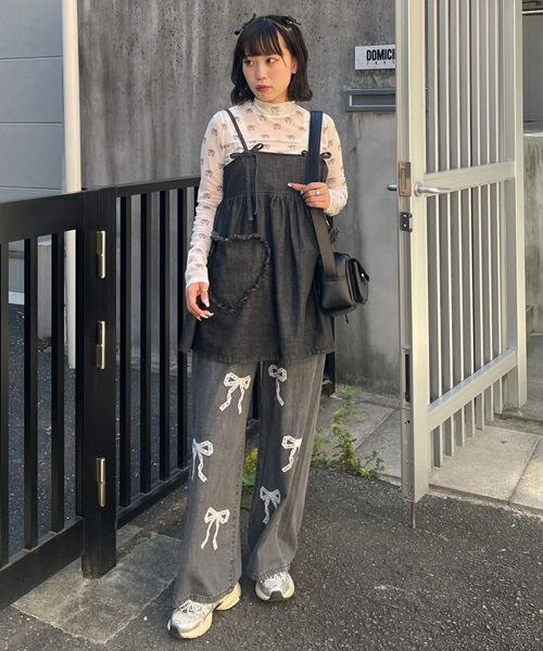 LACY RIBBON DENIM PANTS | Candy Stripper（キャンディ ストリッパー 