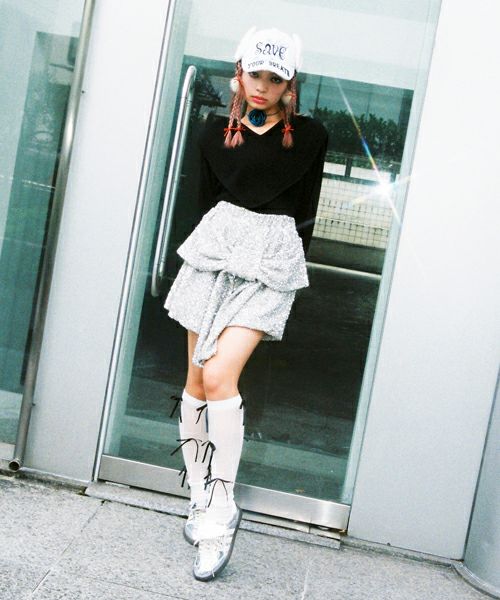HOLIDAY RIBBON BALLOON PANTS | Candy Stripper（キャンディ