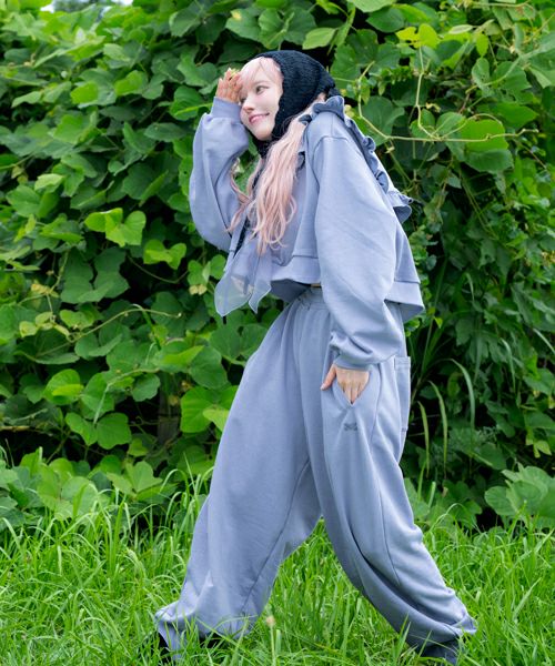 RIIZE SWEATPANTS - 2024 RIIZE 'RIIZE UP' POP-UP MD | SMTOWN