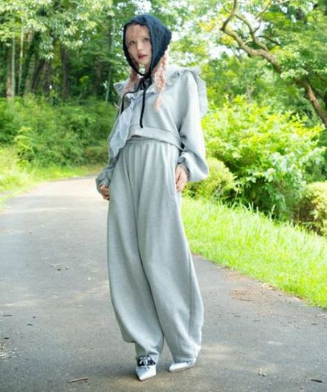 【益若つばさ】<br>CURVE SWEAT PANTS