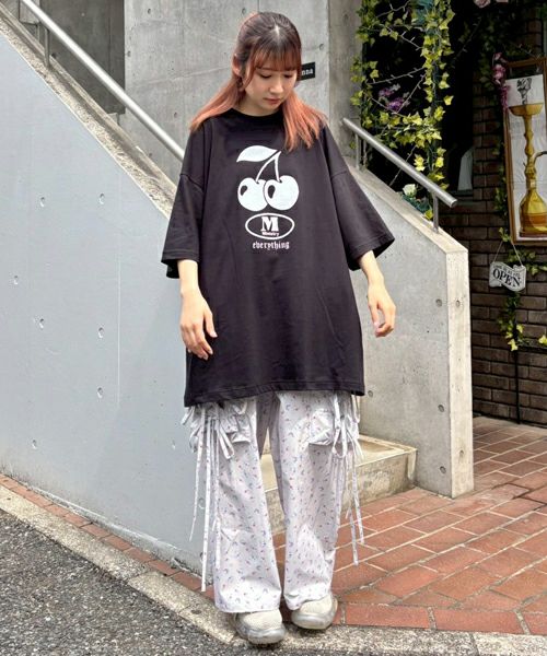 TINY FLOWER CARGO PANTS | Candy Stripper（キャンディ