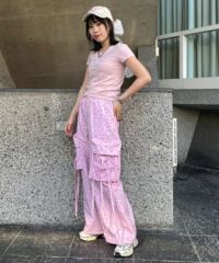 TINY FLOWER CARGO PANTS | Candy Stripper（キャンディ ストリッパー