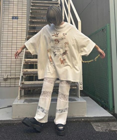 STRINGSLIT FLARED PANTS | Candy Stripper（キャンディ