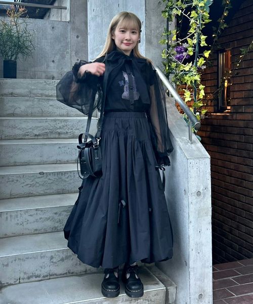 TINY RIBBON TIERED SKIRT | Candy Stripper（キャンディ