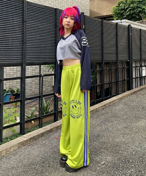 キャンディストリッパー BROKEN SMILE TRACK PANTS | Candy Stripper（キャンディ
