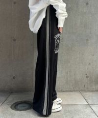 Candy Stripper DISTORTED SMILE ZIP フーディ Candy Stripper DISTORTED SMILE ZIP フーディ Candy Stripper