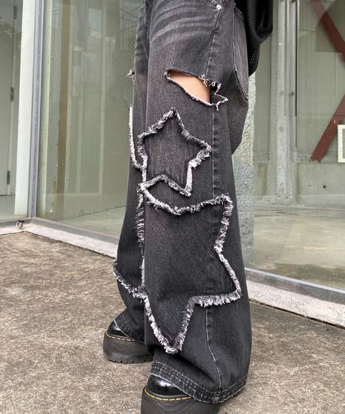 STAR PATCHED DENIM PANTS | Candy Stripper（キャンディ