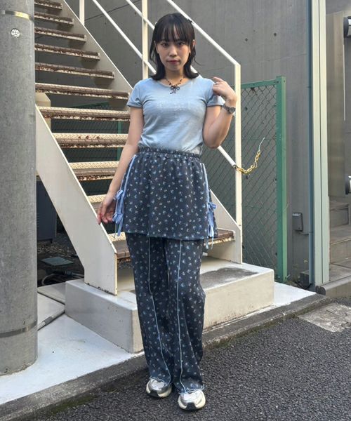 DRESSED UP FLOWER SKIRT PANTS | Candy Stripper（キャンディ