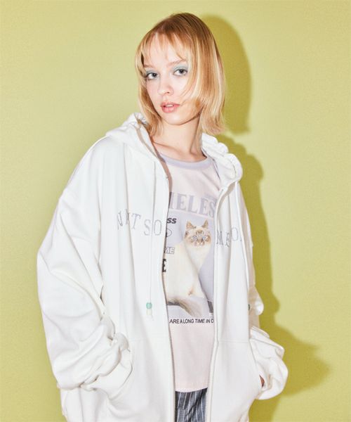 WANT SOME MORE HOODIE | Candy Stripper（キャンディ