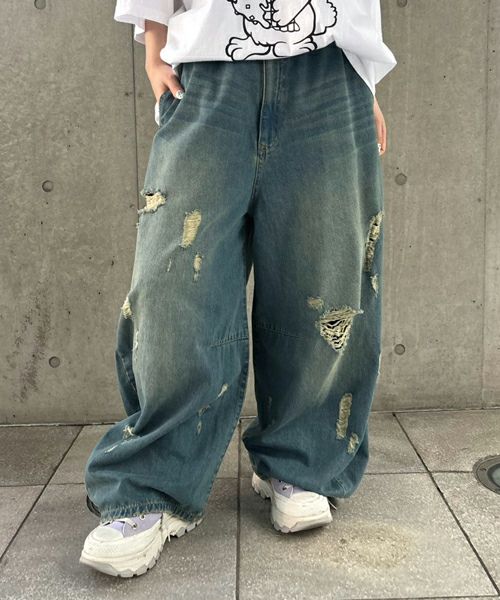 CURVE DAMAGE DENIM PANTS | Candy Stripper（キャンディ