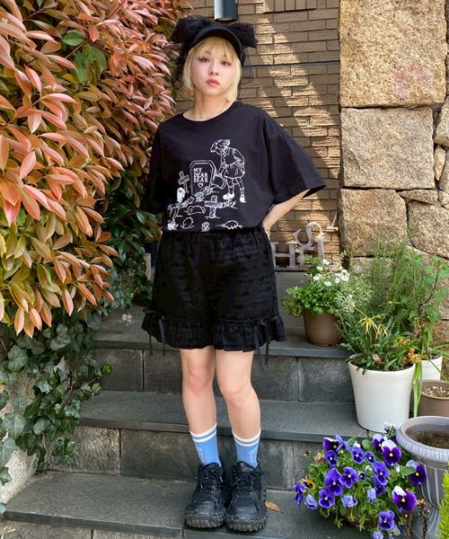 LOVE ME FRILL SHORTS | Candy Stripper（キャンディ