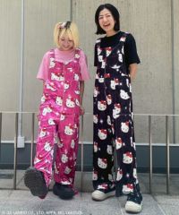 HELLO KITTY】KILA KILA VELOUR SALOPETTE | Candy Stripper