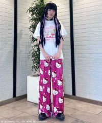 HELLO KITTY】KILA KILA VELOUR EASY PANTS | Candy Stripper