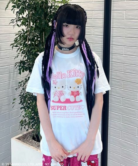 【HELLO KITTY】<br>SUPER CUTE♡ TEE