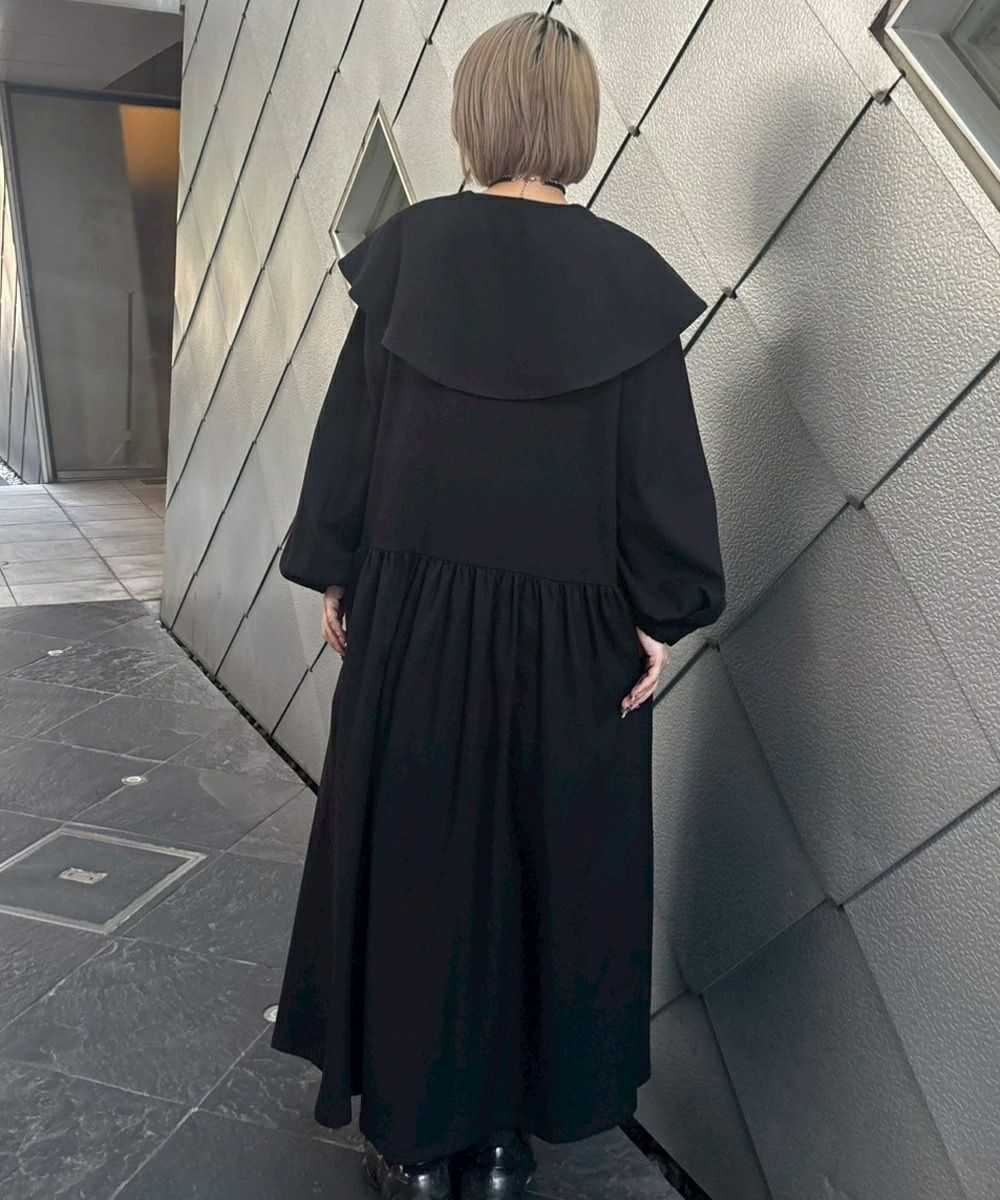 CELEBRATE BIG COLLAR DRESS | Candy Stripper（キャンディ