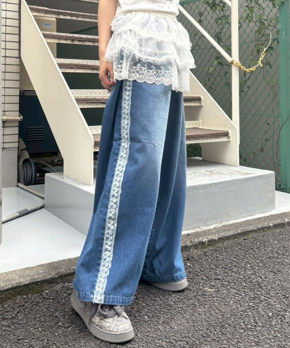 SHEER SKIRT LAYERED DENIM PANTS | Candy Stripper（キャンディ