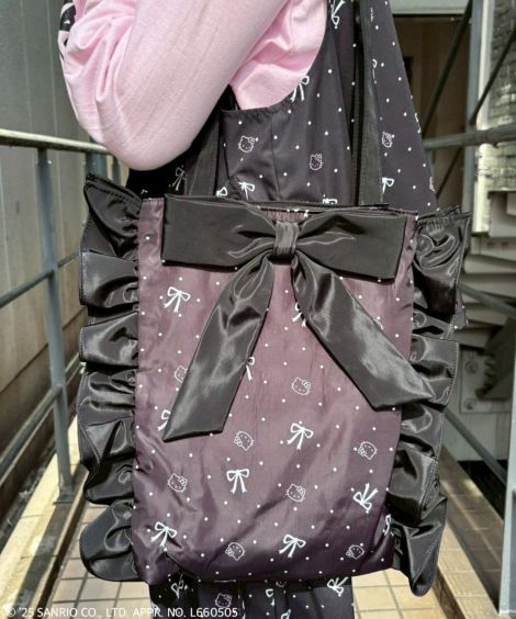 【限定品】コラボ　Candy stripper グリーン　長袖　リブ　トップス Candy Stripper（キャンディストリッパー）の「CANDY METALLIC