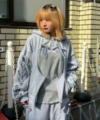 HEART HOLE HOODIE | Candy Stripper（キャンディ ストリッパー